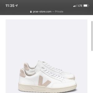 VEJA V-12 LEATHER EXTRA WHITE SABLE